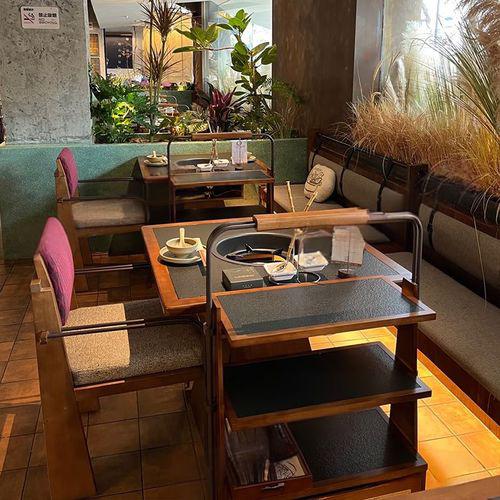 来宾市地锅鸡灶台火锅桌 - 方案